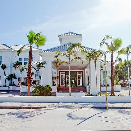 Banyan Bay Suites San Pedro  Ngoại thất bức ảnh
