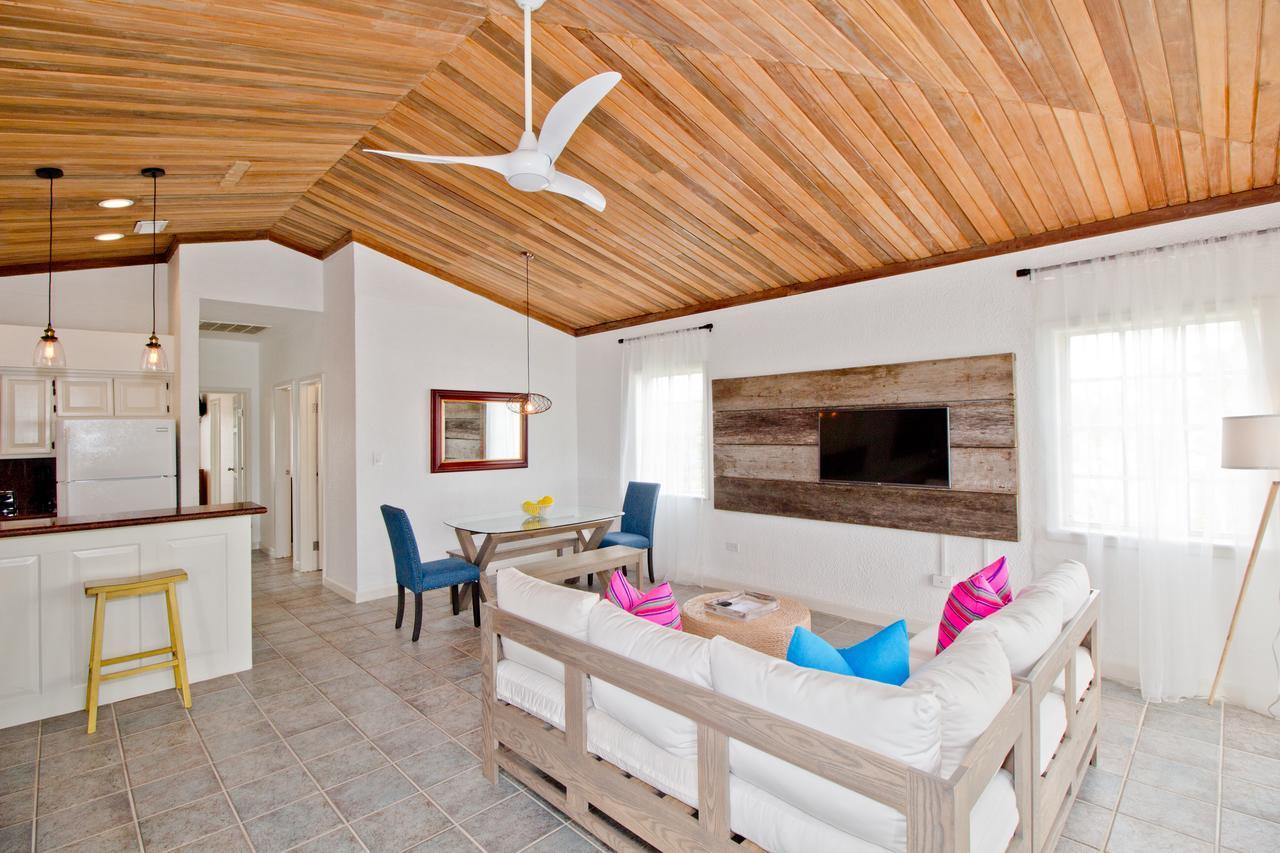 Banyan Bay Suites San Pedro  Ngoại thất bức ảnh