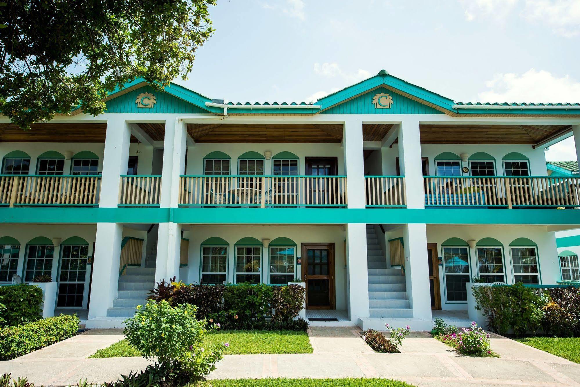 Banyan Bay Suites San Pedro  Ngoại thất bức ảnh